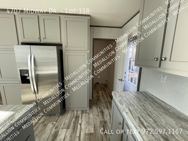 property at 4707 Midway Dr