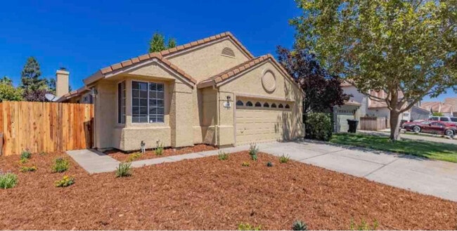 1247 Arbor Ct in Roseville, CA - Building Photo - Building Photo