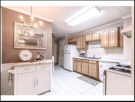 432 Collier Rd NW in Atlanta, GA - Building Photo