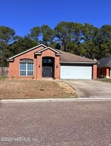 12107 Livery Dr in Jacksonville, FL - Building Photo