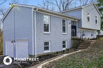 4325 Accomack Dr in Louisville, KY - Building Photo - Building Photo