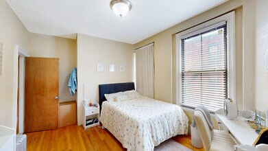 86 Hammond St, Unit 2 in Boston, MA - Building Photo - Building Photo