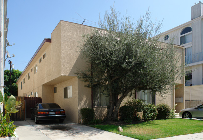 3744 Bagley Ave in Los Angeles, CA - Foto de edificio - Building Photo