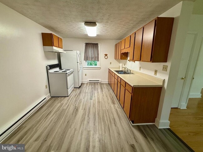 132 Sharpe St in Strasburg, VA - Building Photo - Building Photo