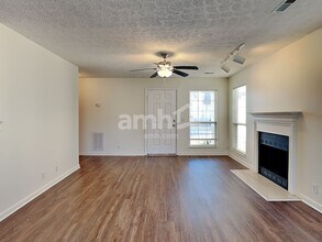 4309 Chesney Glen Dr in Hermitage, TN - Building Photo - Building Photo