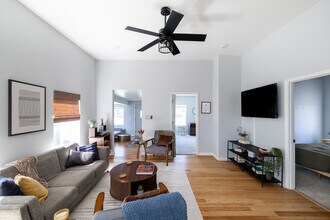 1121 Laurel St in Indianapolis, IN - Building Photo - Building Photo