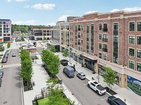 18 Artisan Dr in Salem, NH - Building Photo