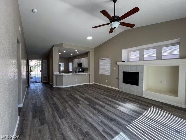 8105 Guava Nectar Ave in Las Vegas, NV - Building Photo - Building Photo