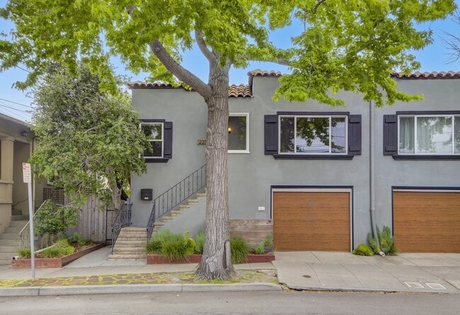 1231 Gilman St, Unit 1231 in Berkeley, CA - Building Photo - Building Photo