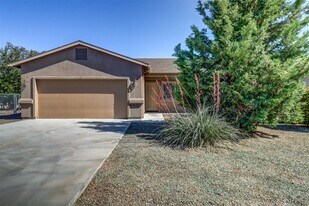 7750 Spouse Dr in Prescott Valley, AZ - Building Photo