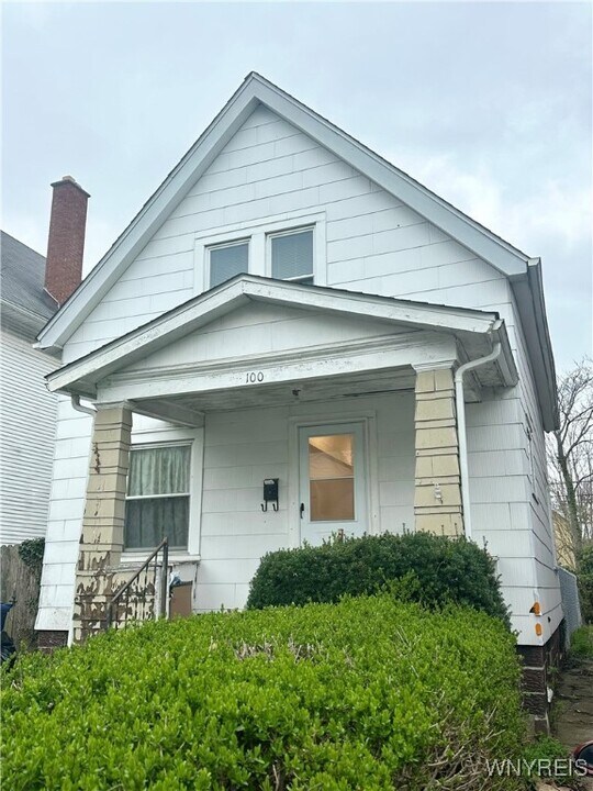 100 Merrimac St in Buffalo, NY - Building Photo