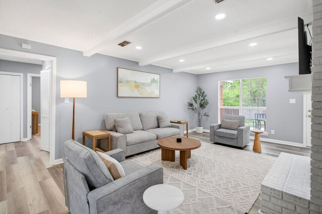 2420 Haddington Rd in Montgomery, AL - Building Photo - Building Photo