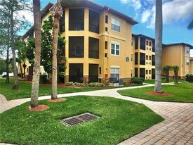 4309 Bayside Village Dr in Tampa, FL - Building Photo