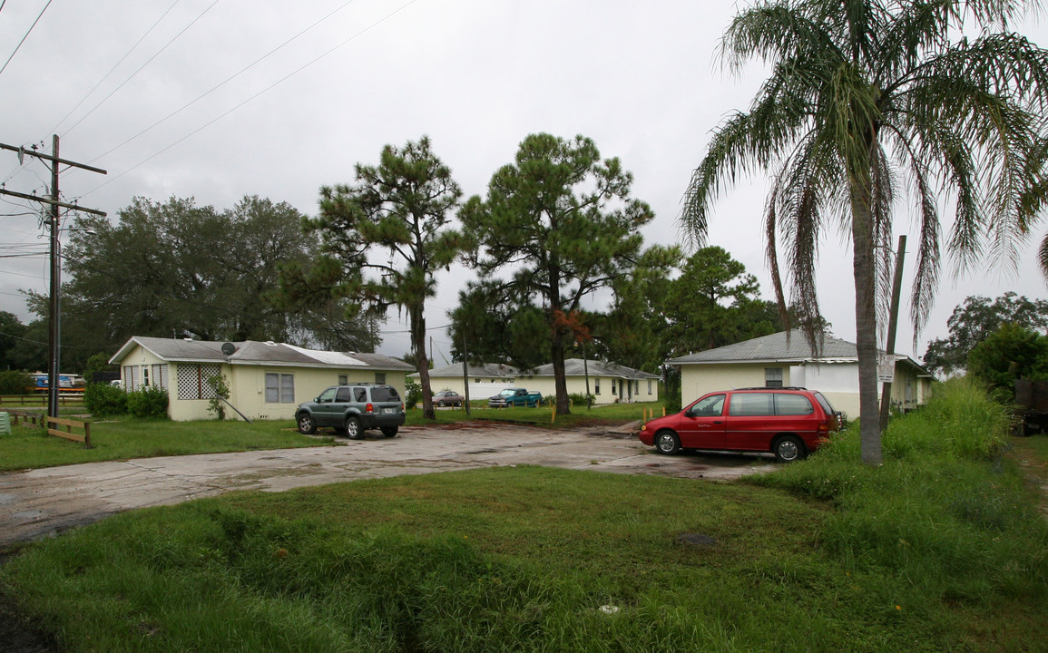 2333 Mango Ave in Sarasota, FL - Building Photo