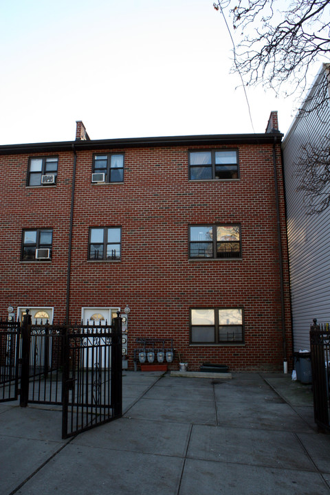 1918 Longfellow Ave in Bronx, NY - Building Photo