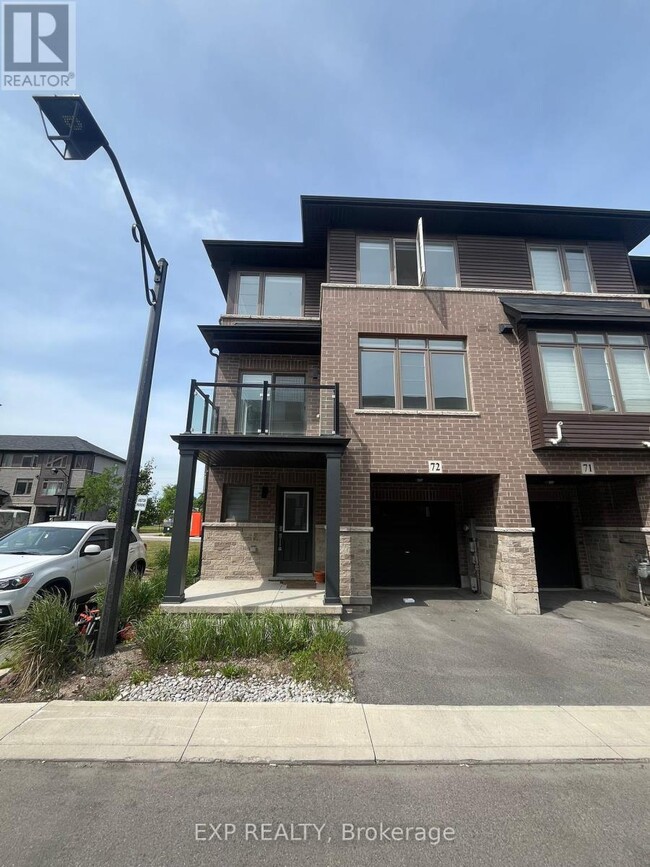 575-575 Woodward Ave in Hamilton, ON - Building Photo - Building Photo