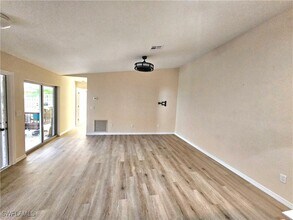 5811 Crystal Lake Ln in North Fort Myers, FL - Building Photo - Building Photo