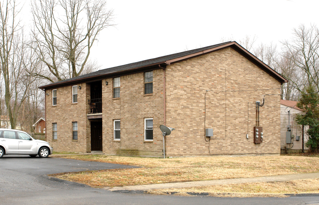 6213 Jeffrey Dr in Louisville, KY - Building Photo