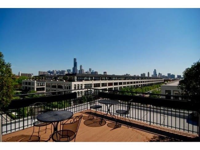 property at 1033 W 14th Pl