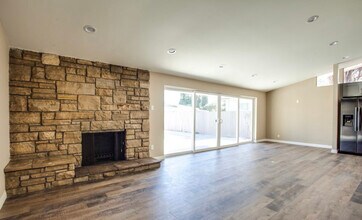 7126 Delco Ave in Winnetka, CA - Building Photo - Building Photo