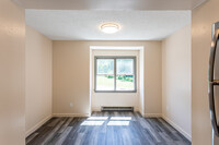 Vernon Pines Apartments in Vernon, CT - Foto de edificio - Interior Photo