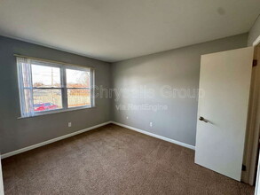 606 E McKinley Rd in Ottawa, IL - Building Photo - Building Photo