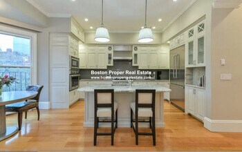 214 Beacon, Unit 3 in Boston, MA - Building Photo - Building Photo