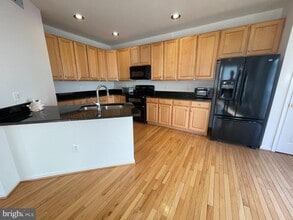 6256 Shackelford Terrace in Alexandria, VA - Building Photo - Building Photo