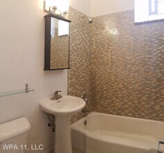 1015 N Noble St in Chicago, IL - Building Photo - Building Photo