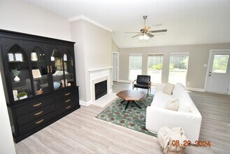 3806 Vinecrest Dr in Pearland, TX - Foto de edificio - Building Photo