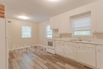 310 Piedmont Ave in Taylors, SC - Building Photo - Building Photo