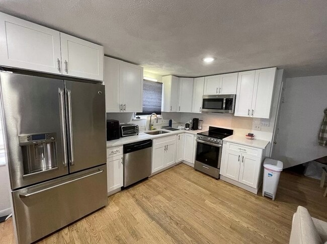 314 E 8th St in Boston, MA - Building Photo - Building Photo