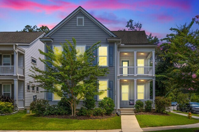 property at 1928 Mossdale Dr
