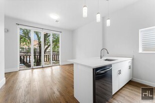 36-20-36-29 29th St in Queens, NY - Building Photo