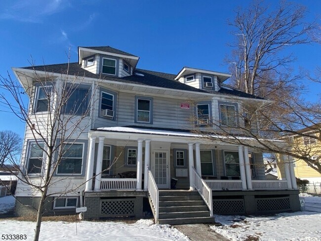 29 High St-Unit -1R in West Orange, NJ - Building Photo - Building Photo