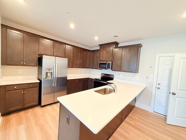 5310 Markel Rd in Richmond, VA - Building Photo - Building Photo