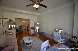 507 Beacon St, Unit 2 in Boston, MA - Building Photo - Building Photo