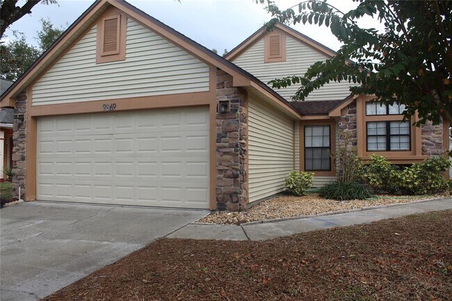 property at 9869 Aloma Bend Ln