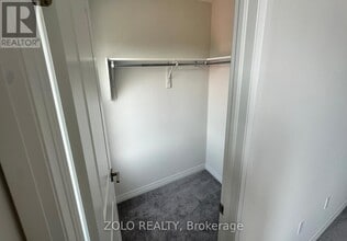 313 Conklin Rd in Brantford, ON - Building Photo - Building Photo