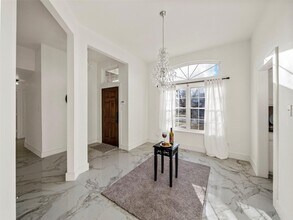 4818 Mize Ct in Rowlett, TX - Foto de edificio - Building Photo