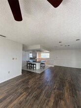 141 Lake Shore Dr N in Palm Harbor, FL - Building Photo - Building Photo