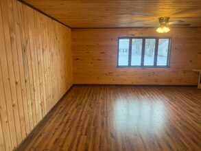 657 Maine Ave, Unit 4 in Farmingdale, ME - Building Photo - Building Photo