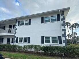 202 46th Ave Terrace W in Bradenton, FL - Building Photo