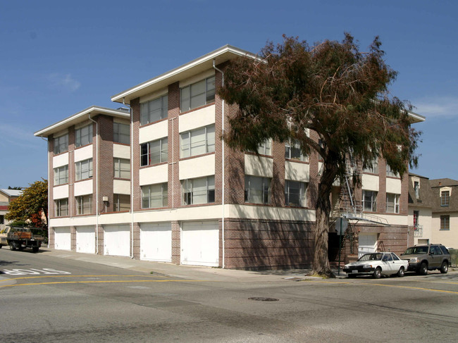 935 Solano Ave in Albany, CA - Building Photo - Building Photo