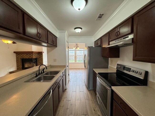 305 Nottaway Ct in Chesapeake, VA - Building Photo - Building Photo