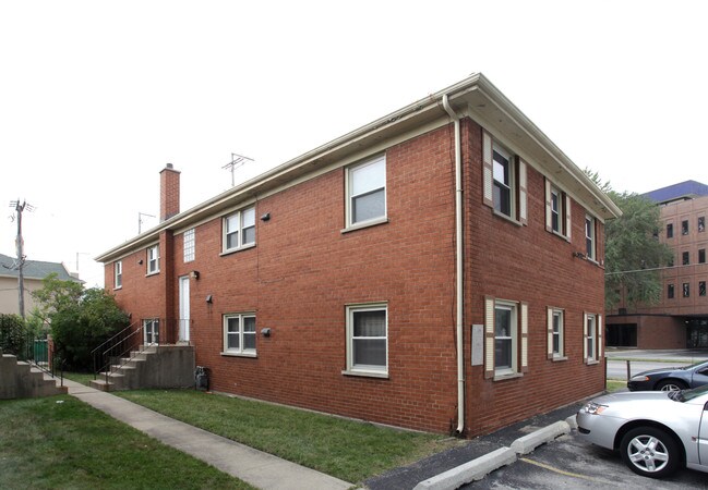 15000 Dorchester Ave in Dolton, IL - Building Photo - Building Photo