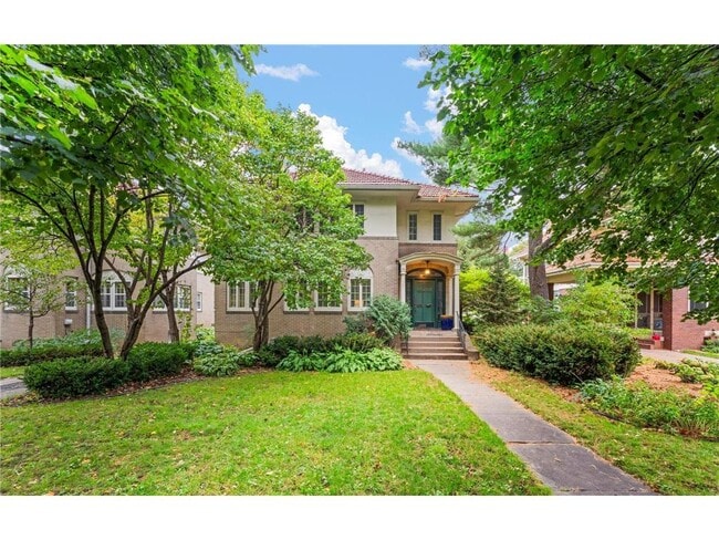 property at 1501 Summit Ave
