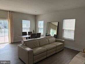 7418 Barrel Oak Pl in Manassas, VA - Building Photo - Building Photo