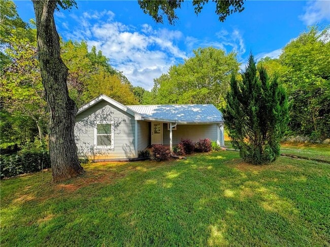 property at 375 Maine St