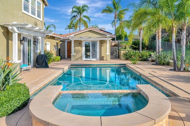 property at 2861 Eastview Terrace